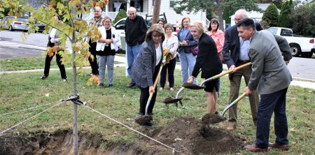 Bucks County Presented $25,000 Grant to Bucks Beautiful